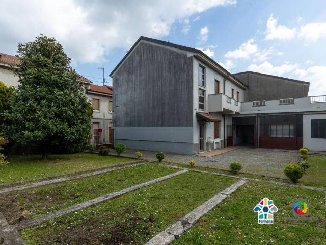 Casa indipendente in vendita a Macherio MB