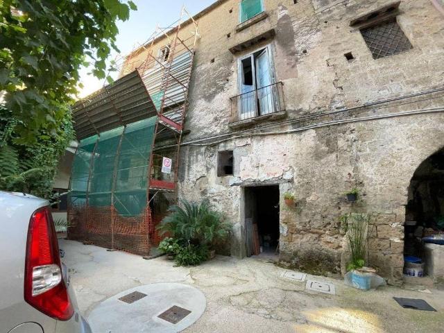 Casa indipendente in vendita a Maddaloni CE