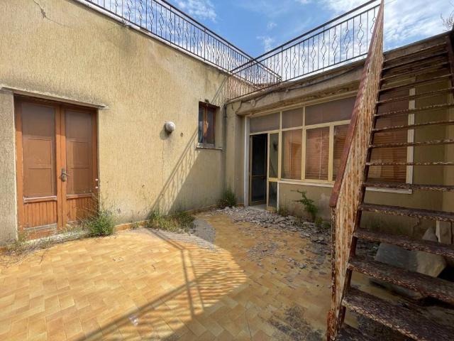 Casa indipendente in vendita a Maddaloni CE