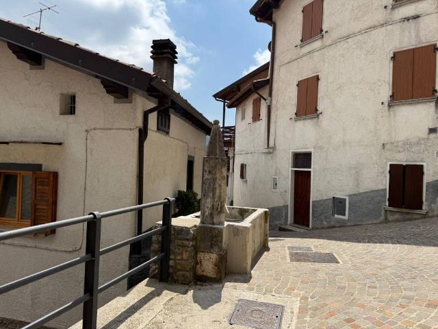 Casa indipendente in vendita a Magasa BS