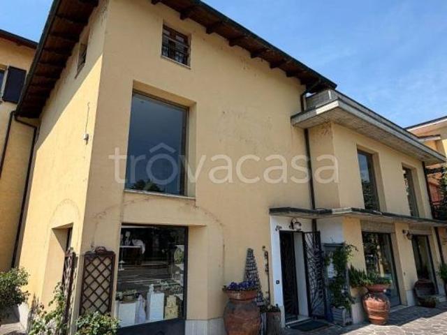 Casa indipendente in vendita a Magazzino, Savignano sul Panaro