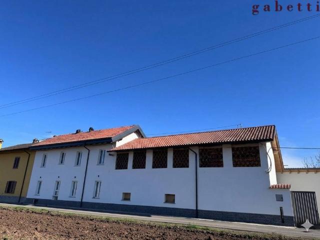 Casa indipendente in vendita a Magenta MI