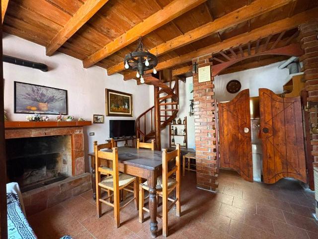 Casa indipendente in vendita a Magherno PV