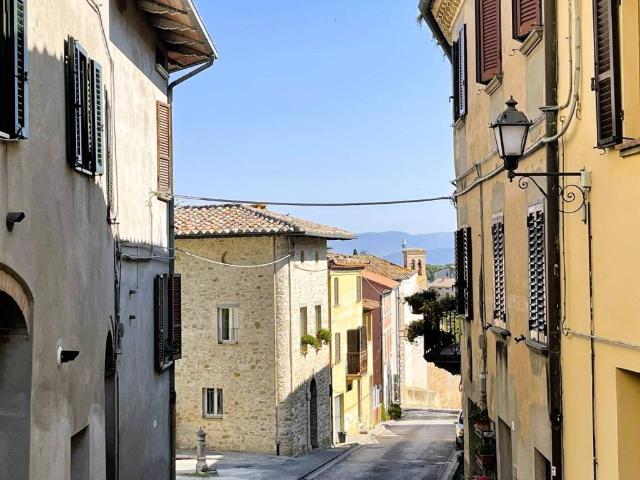Casa indipendente in vendita a Magione PG