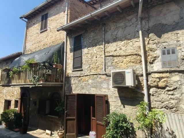 Casa indipendente in vendita a Magione PG