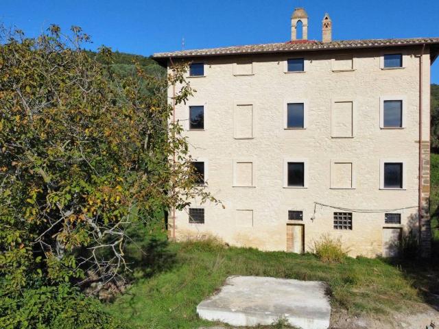 Casa indipendente in vendita a Magione PG