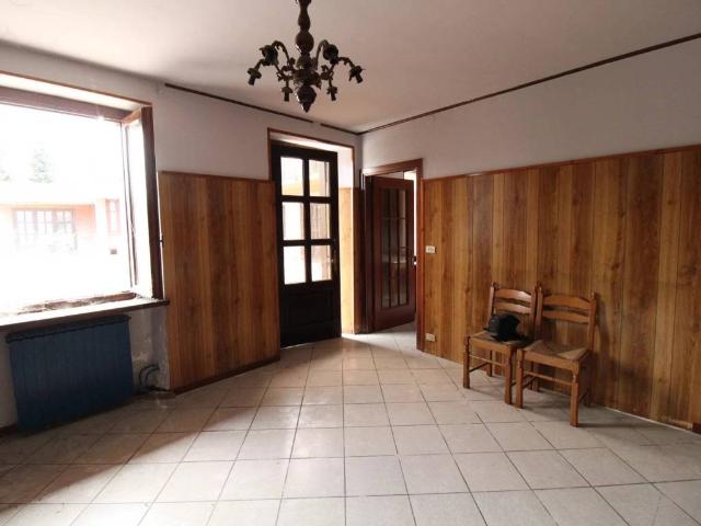 Casa indipendente in vendita a Magliano Alfieri CN