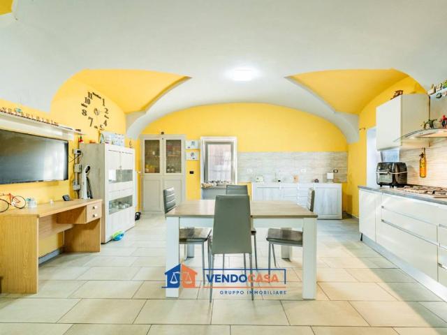 Casa indipendente in vendita a Magliano Alpi CN
