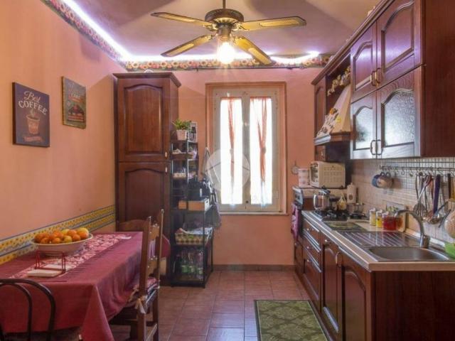 Casa indipendente in vendita a Magliano Sabina RI