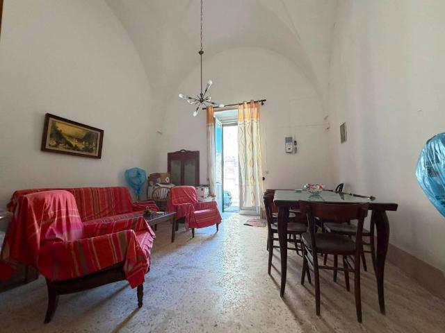 Casa indipendente in vendita a Maglie LE