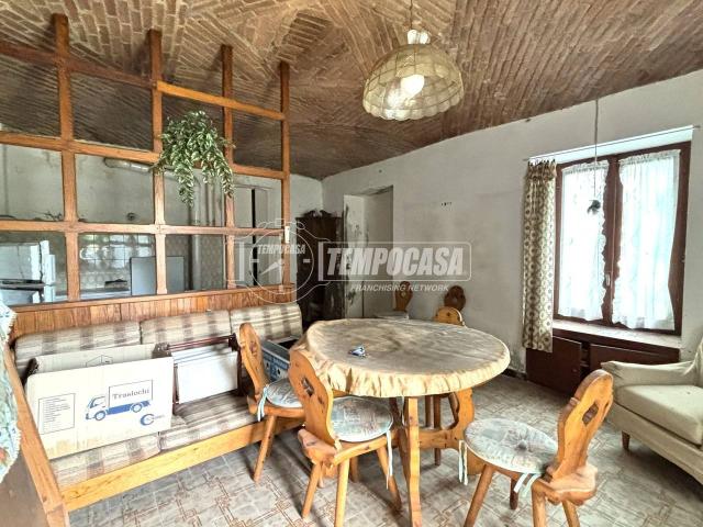 Casa indipendente in vendita a Magnano