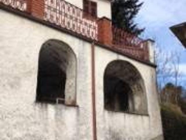 Casa indipendente in vendita a Maissana SP