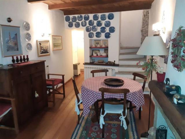 Casa indipendente in vendita a Malesco VB