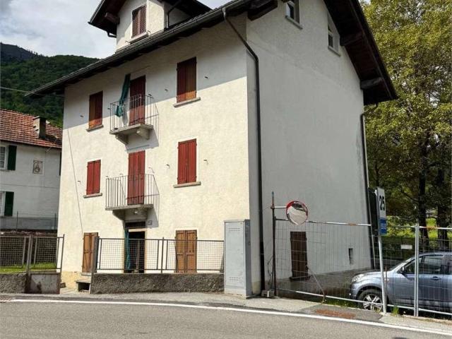 Casa indipendente in vendita a Malesco VB