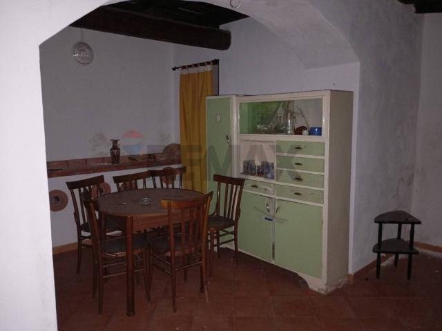 Casa indipendente in vendita a Maletto CT