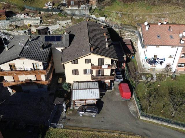 Casa indipendente in vendita a Malonno BS