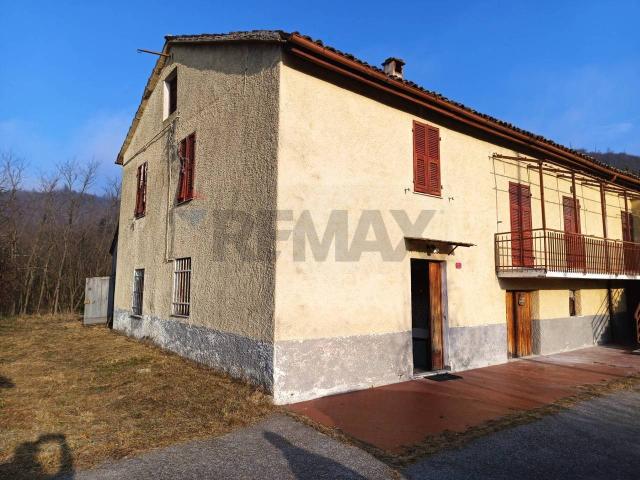 Casa indipendente in vendita a Mallare