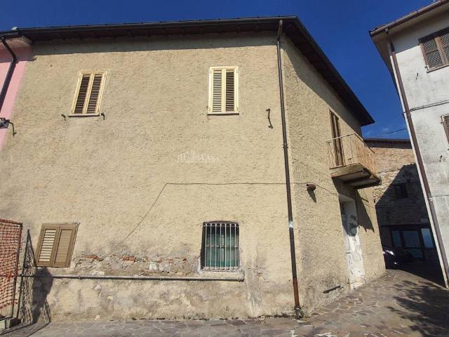 Casa indipendente in vendita a Maltignano AP