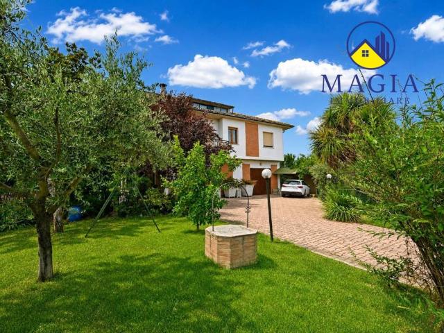 Casa indipendente in vendita a Maltignano AP