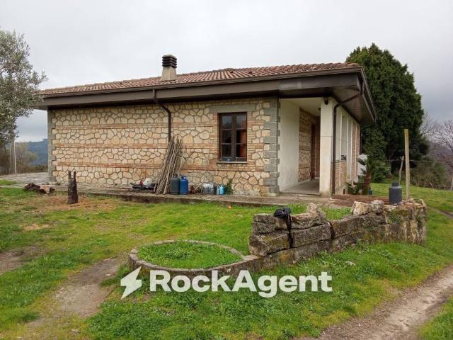 Casa indipendente in vendita a Mammola RC