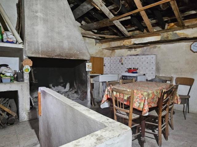 Casa indipendente in vendita a Mandanici ME