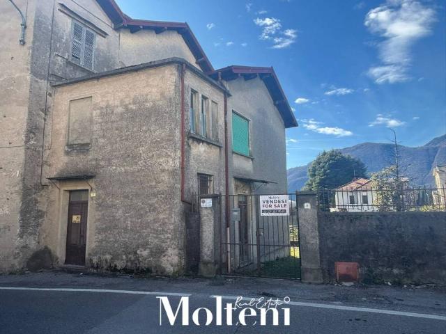 Casa indipendente in vendita a Mandello del Lario LC