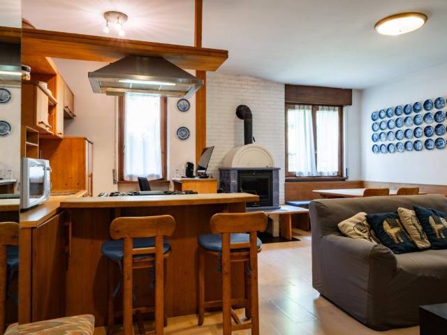 Casa indipendente in vendita a Mandello del Lario LC