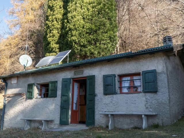 Casa indipendente in vendita a Mandello del Lario LC