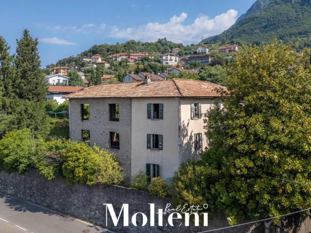 Casa indipendente in vendita a Mandello del Lario LC