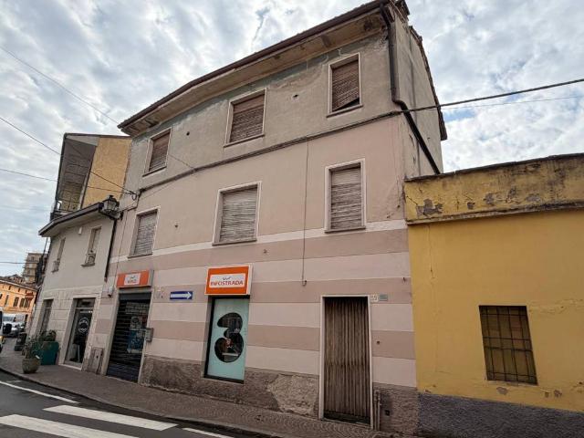 Casa indipendente in vendita a Manerbio BS