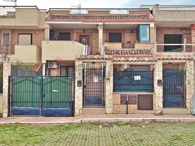 Casa indipendente in vendita a Manfredonia FG