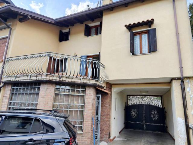 Casa indipendente in vendita a Maniago PN