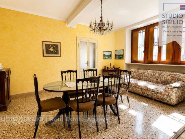 Casa indipendente in vendita a Mantova MN