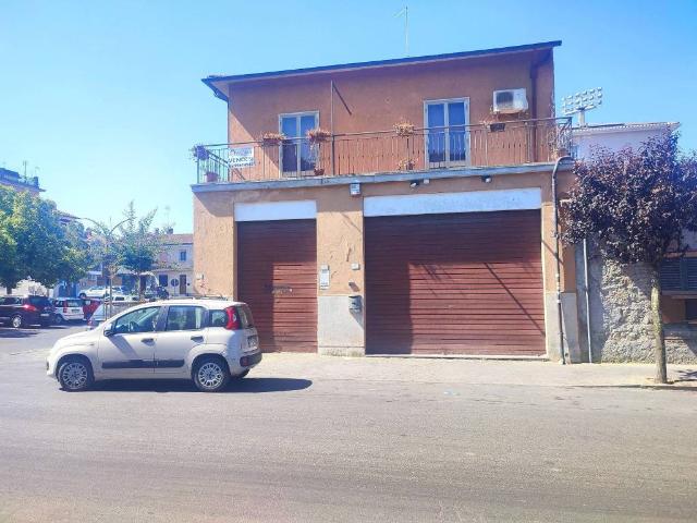Casa indipendente in vendita a Manziana RM