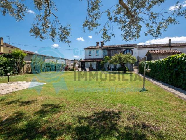 Casa indipendente in vendita a Marcaria MN