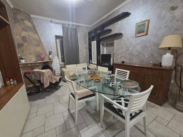Casa indipendente in vendita a Marcellina RM