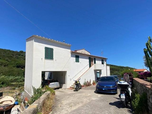Casa indipendente in vendita a Marciana Marina LI