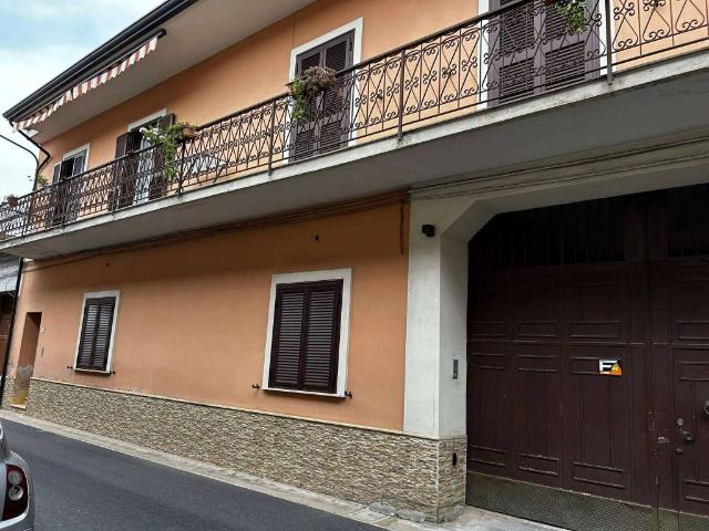 Casa indipendente in vendita a Marcianise CE