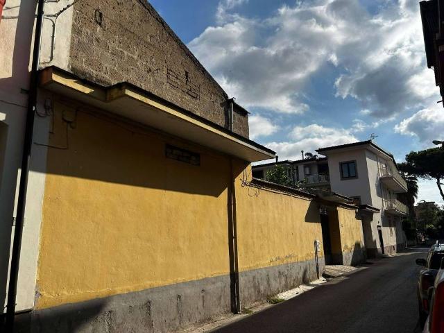 Casa indipendente in vendita a Marcianise CE