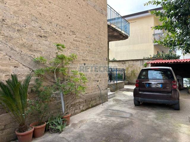 Casa indipendente in vendita a Marcianise CE