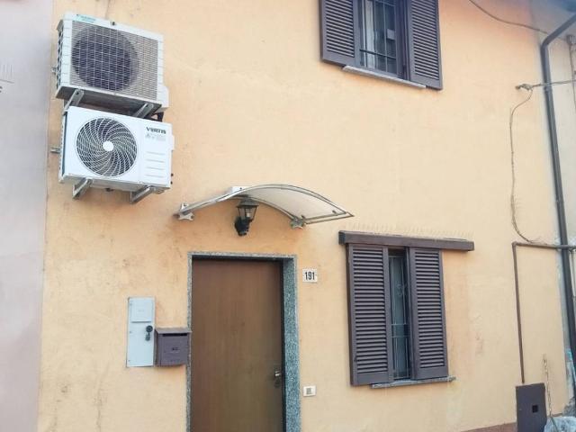 Casa indipendente in vendita a Marcignago PV