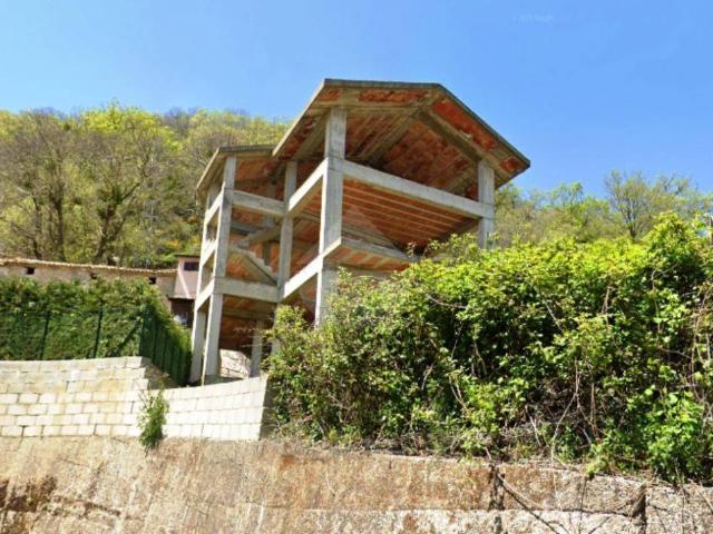 Casa indipendente in vendita a Marano Marchesato CS