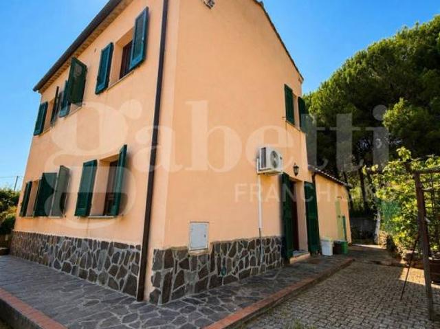 Casa indipendente in vendita a Marina di Campo, Campo nell'Elba