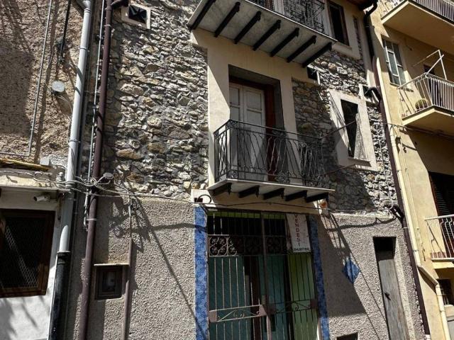 Casa indipendente in vendita a Marineo PA