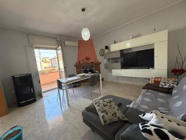 Casa indipendente in vendita a Marigliano NA