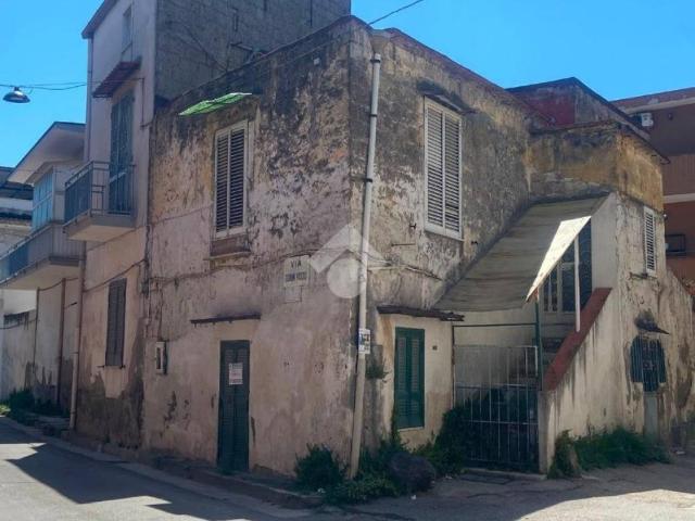 Casa indipendente in vendita a Marigliano NA