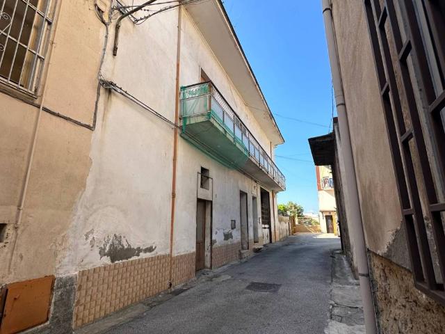 Casa indipendente in vendita a Marigliano NA