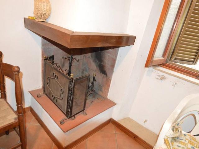 Casa indipendente in vendita a Marliana PT