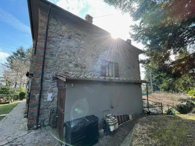Casa indipendente in vendita a Marliana PT