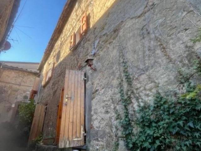 Casa indipendente in vendita a Marliana PT